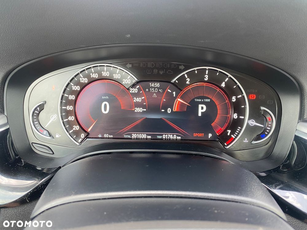 BMW Seria 5 520i - 17
