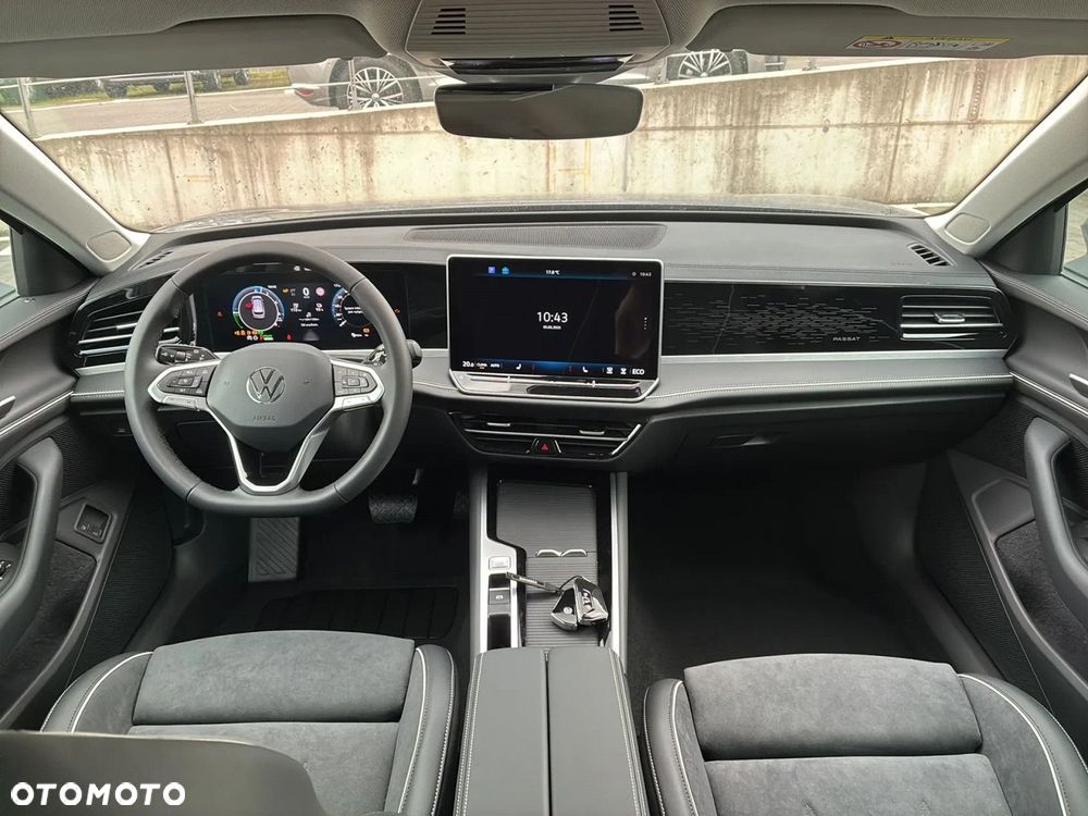 Volkswagen Passat - 5
