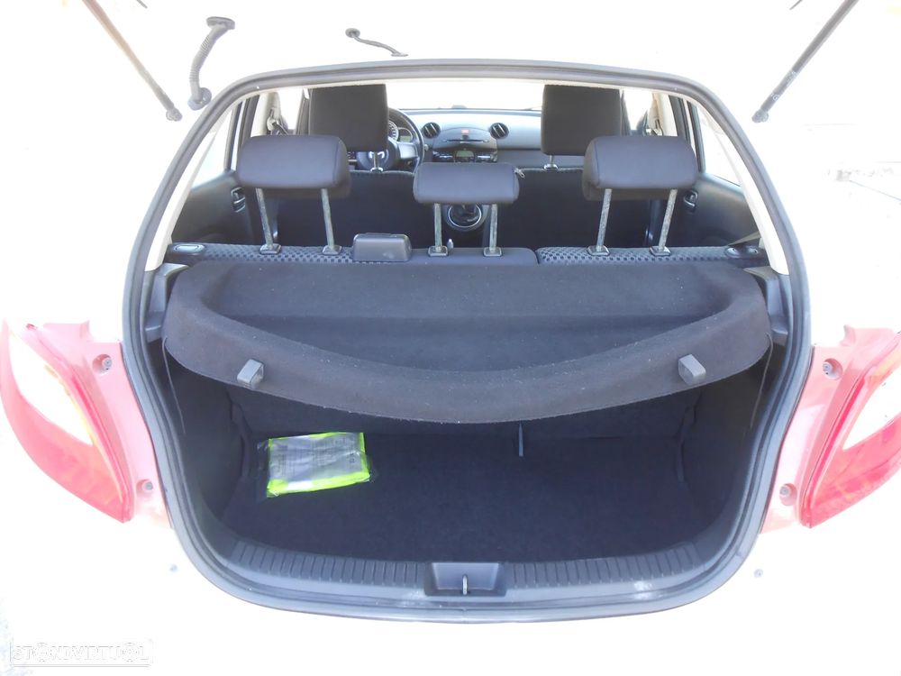 Mazda 2 1.3 MZR Sport - 19
