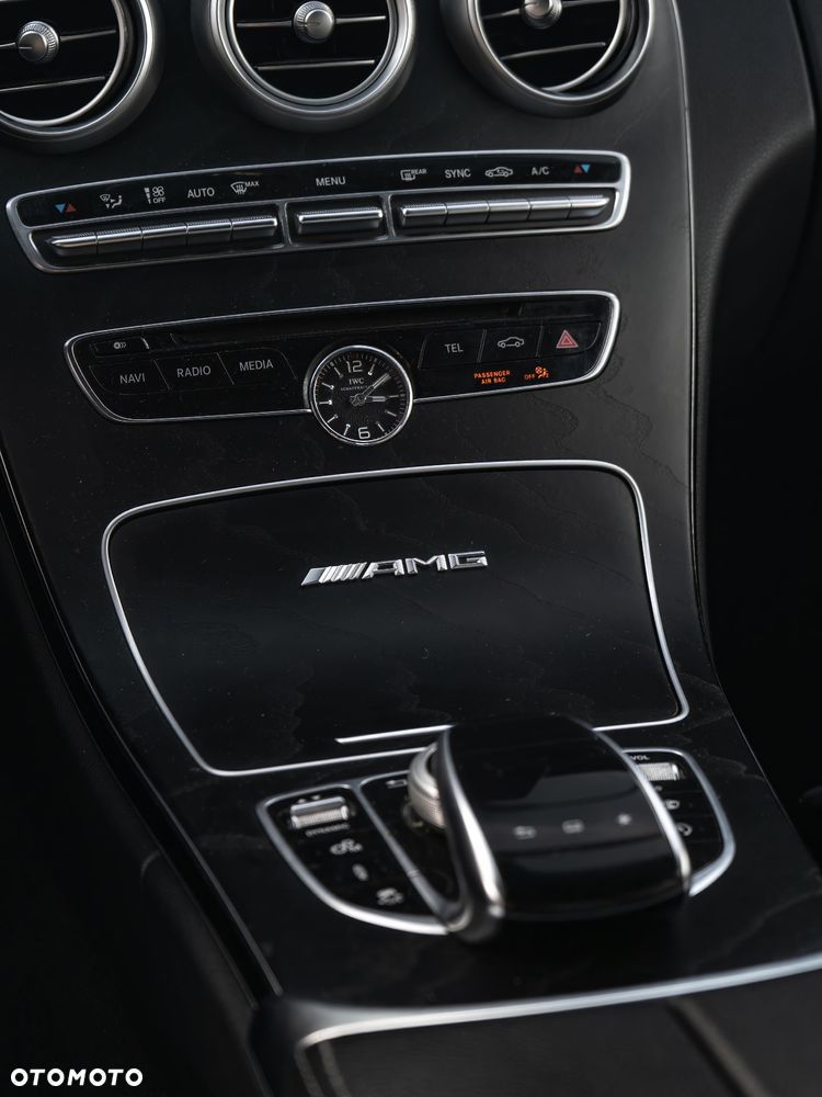 Mercedes-Benz Klasa C AMG 63 - 12