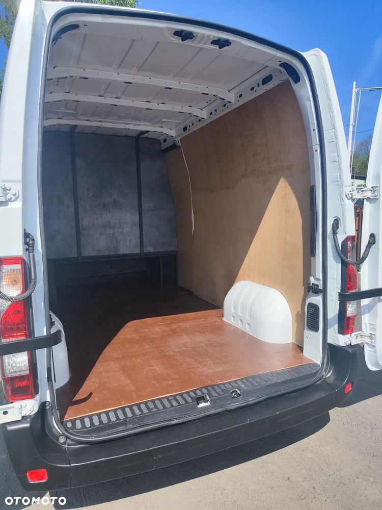 Renault Master  brygadowka 7 osób - 9