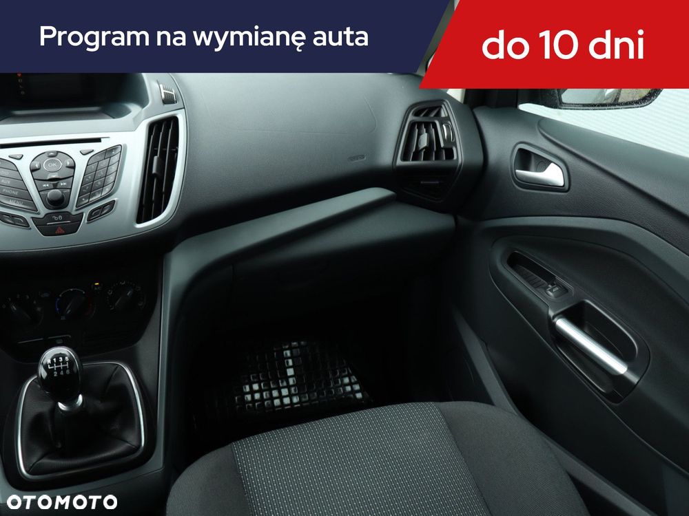 Ford Grand C-MAX - 10
