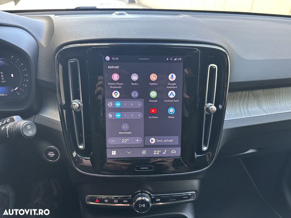 Volvo XC 40 B3 AT FWD MHEV Core - 10