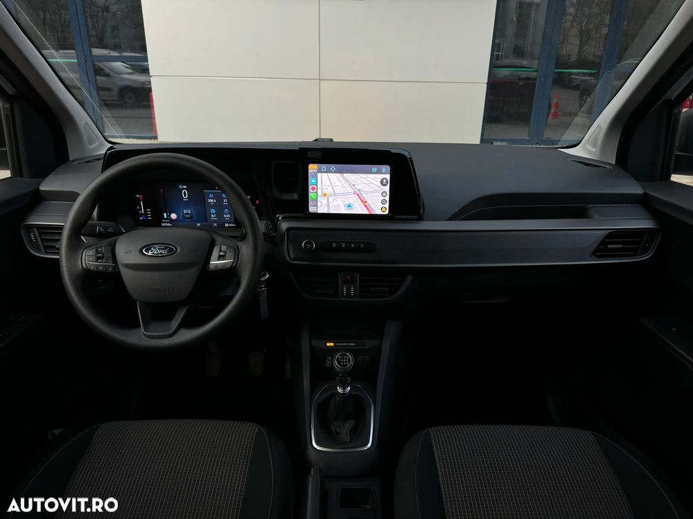 Ford Tourneo Courier 1.0 EcoBoost M6 Trend - 17