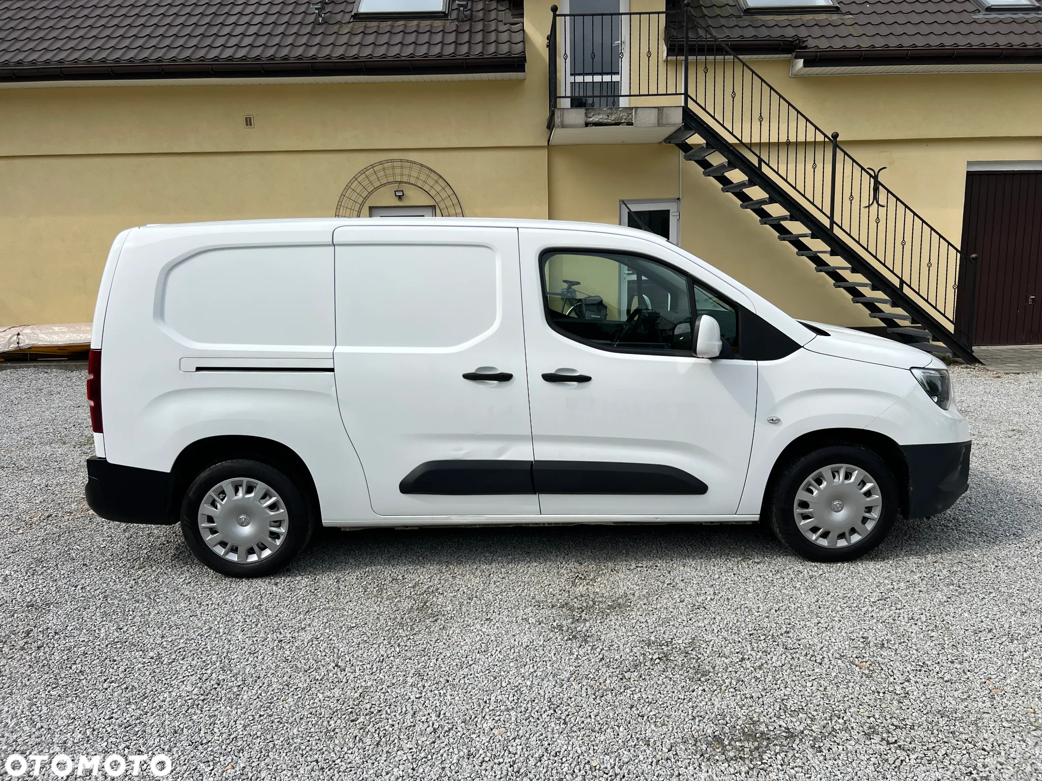 Opel Combo XL MAXI 1.6 CDTI 100KM - 4