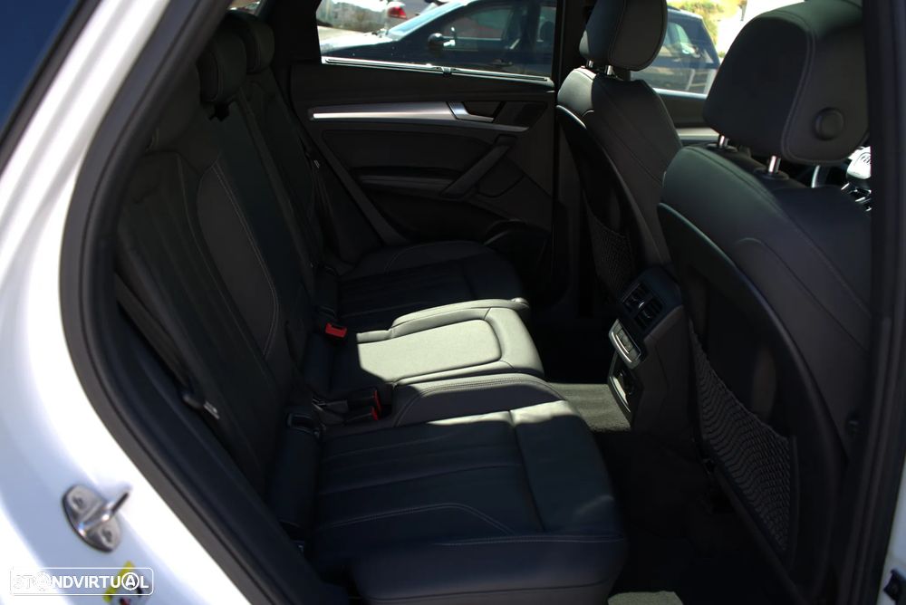 Audi Q5 Sportback - 12
