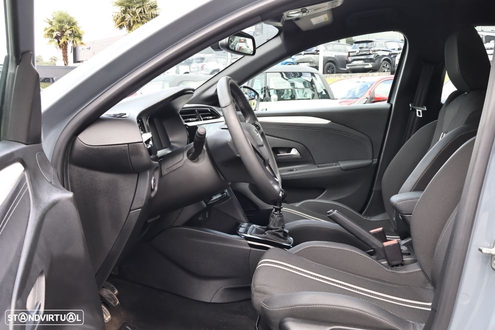 Opel Corsa 1.2 T GS - 16