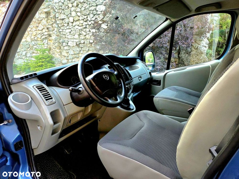 Opel Vivaro - 7