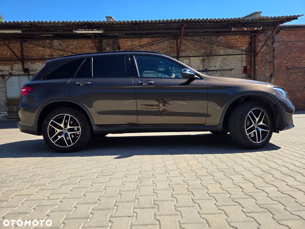 Mercedes-Benz GLC 300 4-Matic - 17