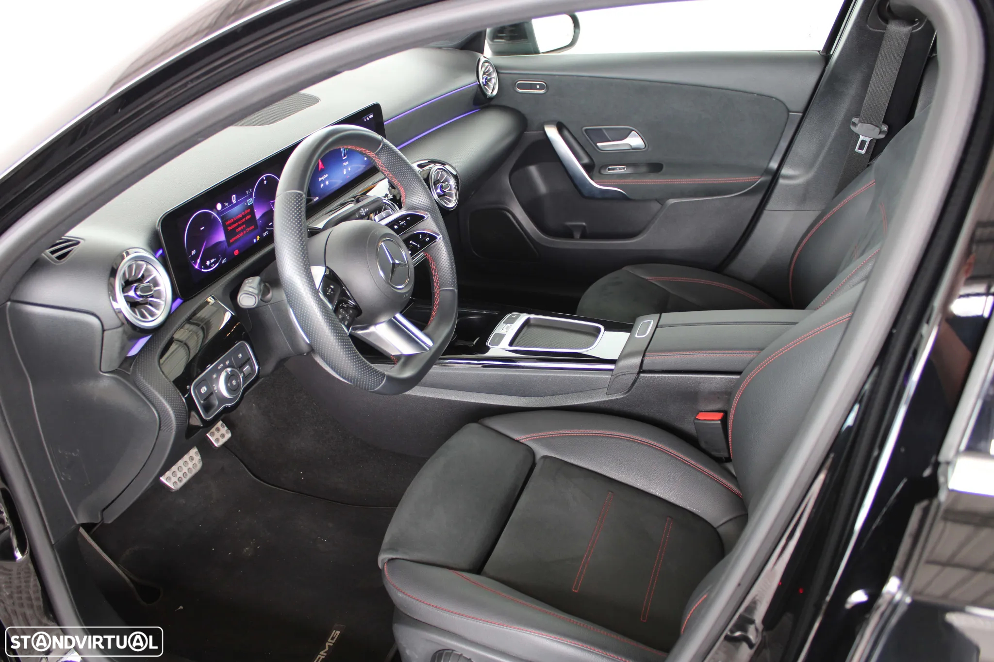 Mercedes-Benz A 200 Limousine AMG Line Aut. - 5