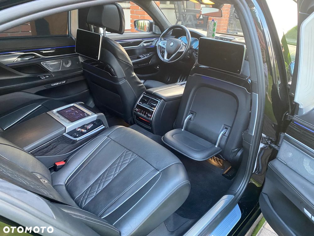 BMW Seria 7 730Ld - 29