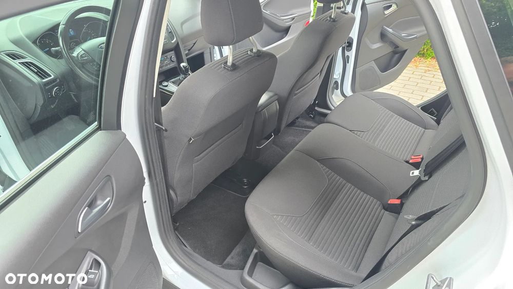 Ford Focus 1.6 TI-VCT Titanium - 8