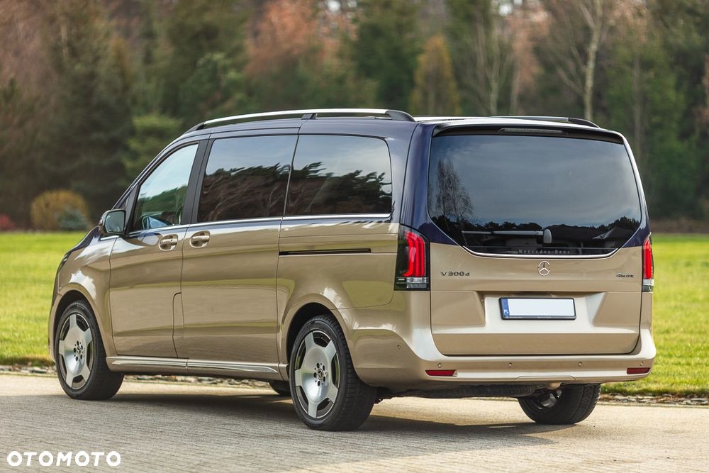 Mercedes-Benz Klasa V 300 d 4-Matic 9G-Tronic Exclusive (d³ugi) - 16