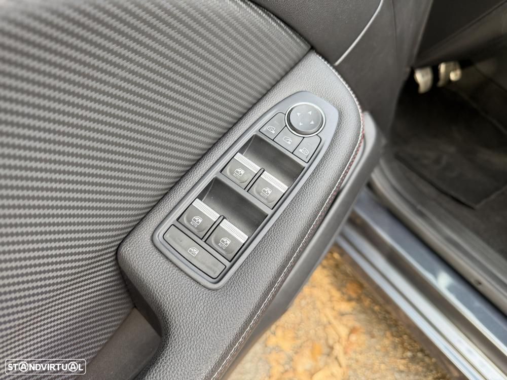 Renault Clio 1.0 TCe RS Line - 20