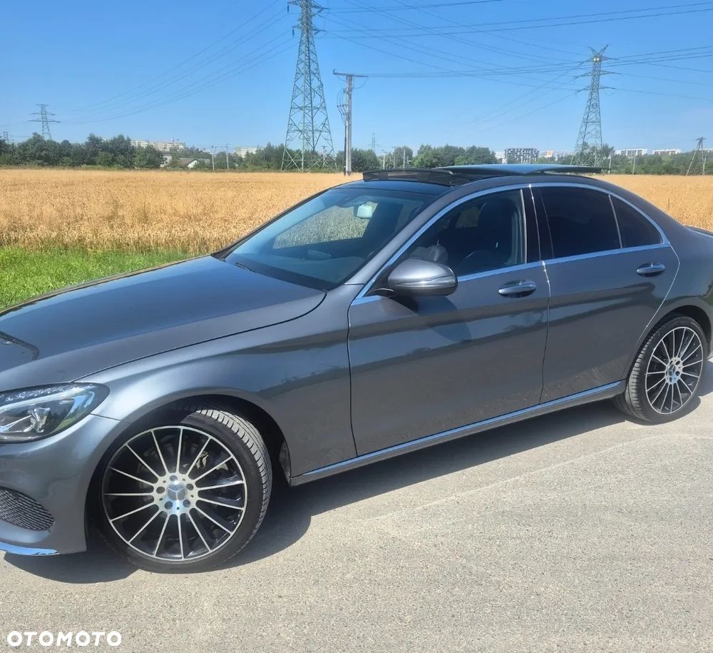 Mercedes-Benz C-Class 2017 photo 2