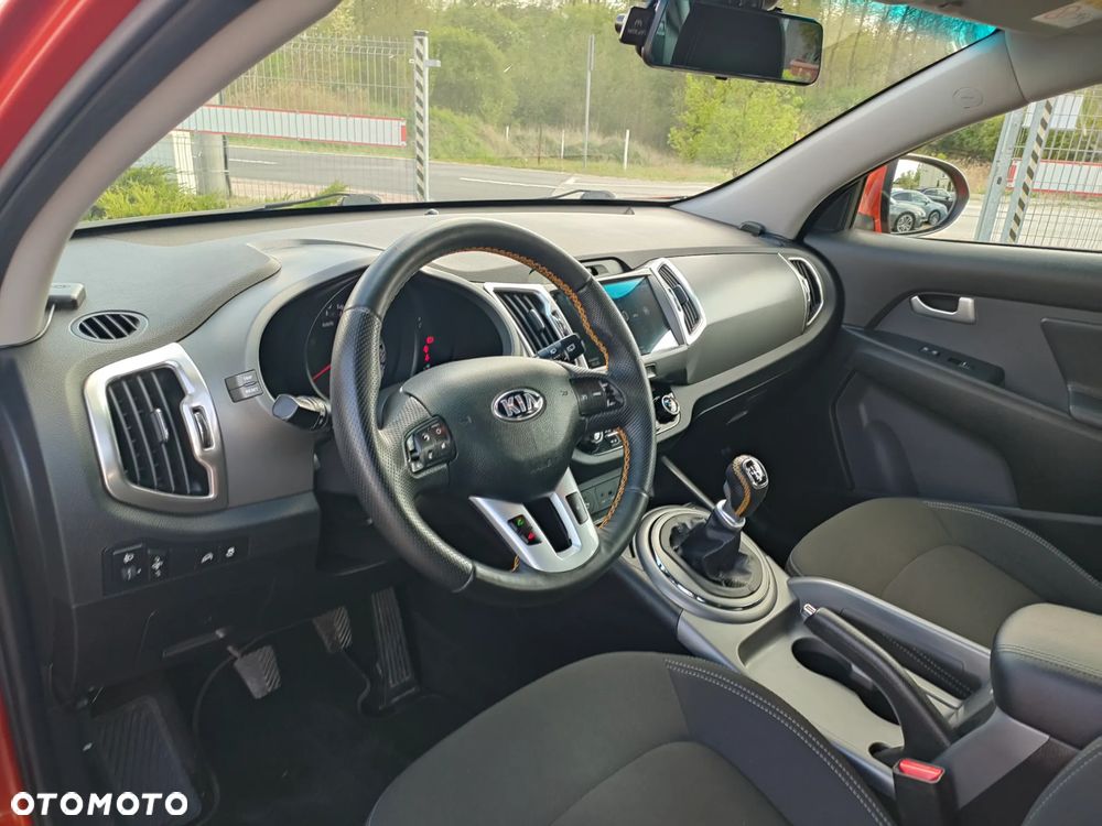Kia Sportage 2.0 CRDI 2WD Spirit - 22