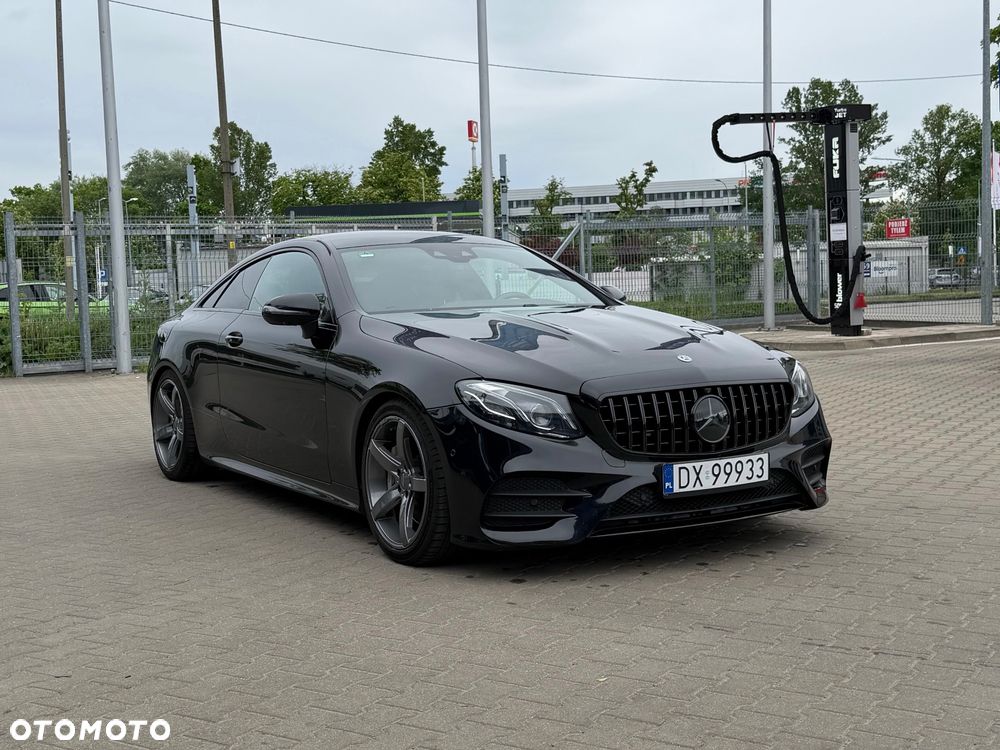 Mercedes-Benz Klasa E 400 4-Matic 9G-TRONIC - 4