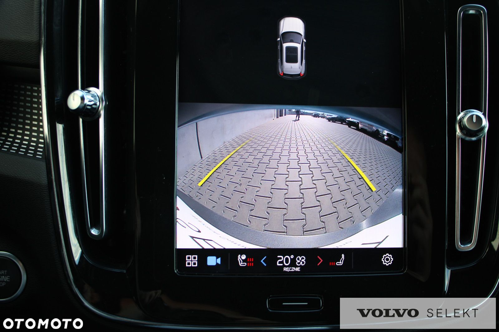 Volvo XC 40 - 18