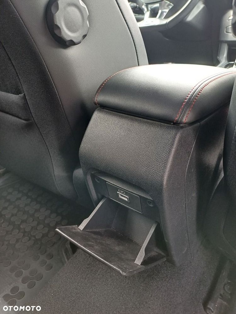 Peugeot 308 1.5 BlueHDi GT S&S EAT8 - 29