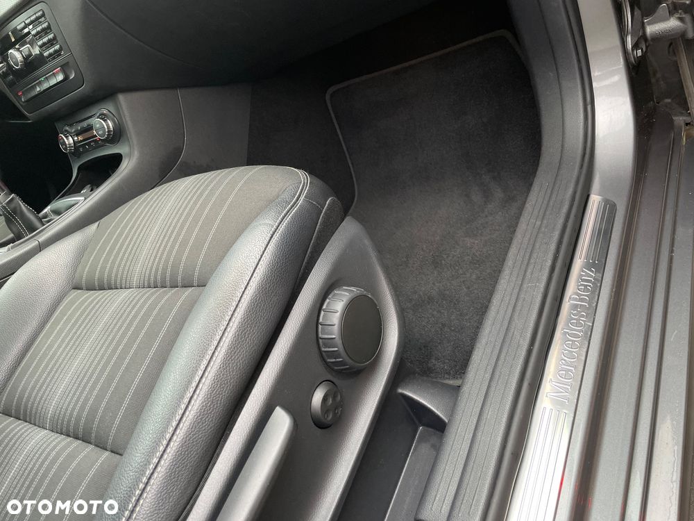Mercedes-Benz Klasa B - 31