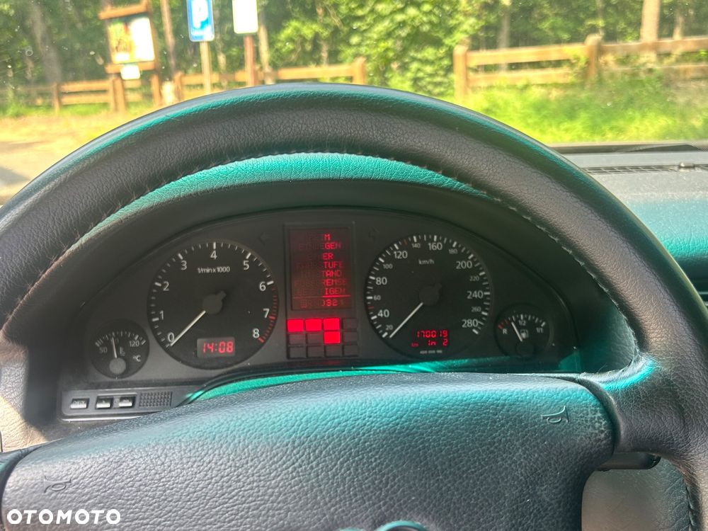 Audi A8 4.2 Quattro Tiptronic - 3