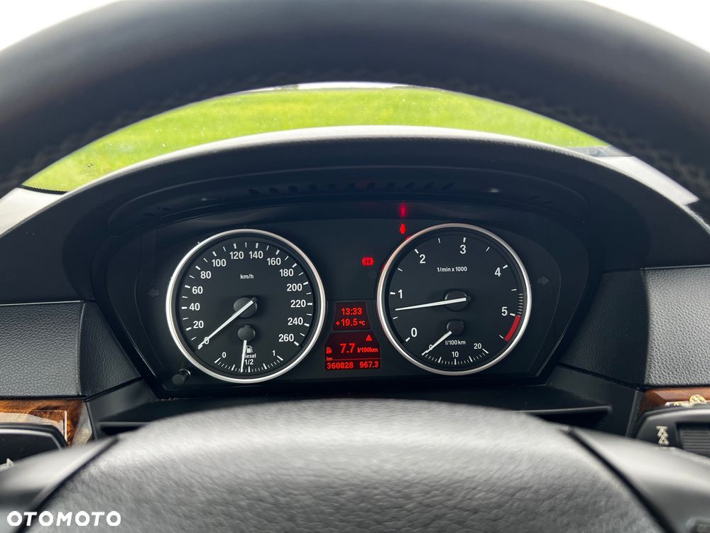 BMW Seria 5 530d - 11