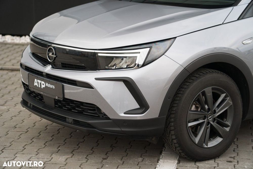 Opel Grandland 1.2 Turbo START/STOP AT8 Business Edition - 9