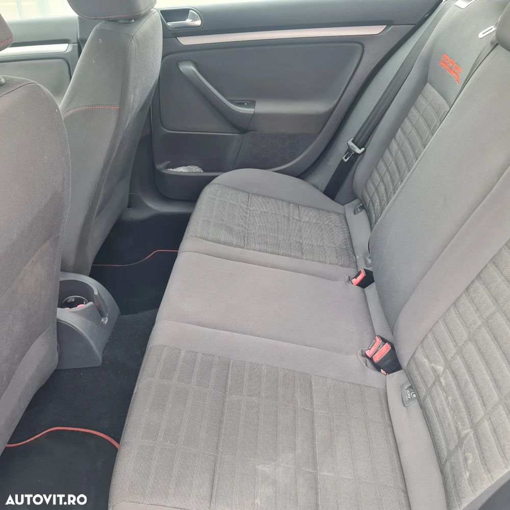 Volkswagen Golf 1.6 Goal - 4