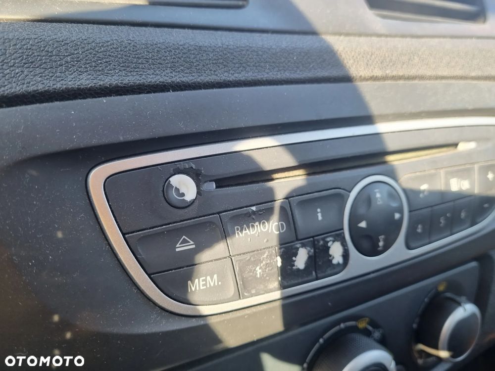 RENAULT MEGANE SCENIC III 09-16 2010 r. radioodtwarzacz radioodbiornik radio  * - 2