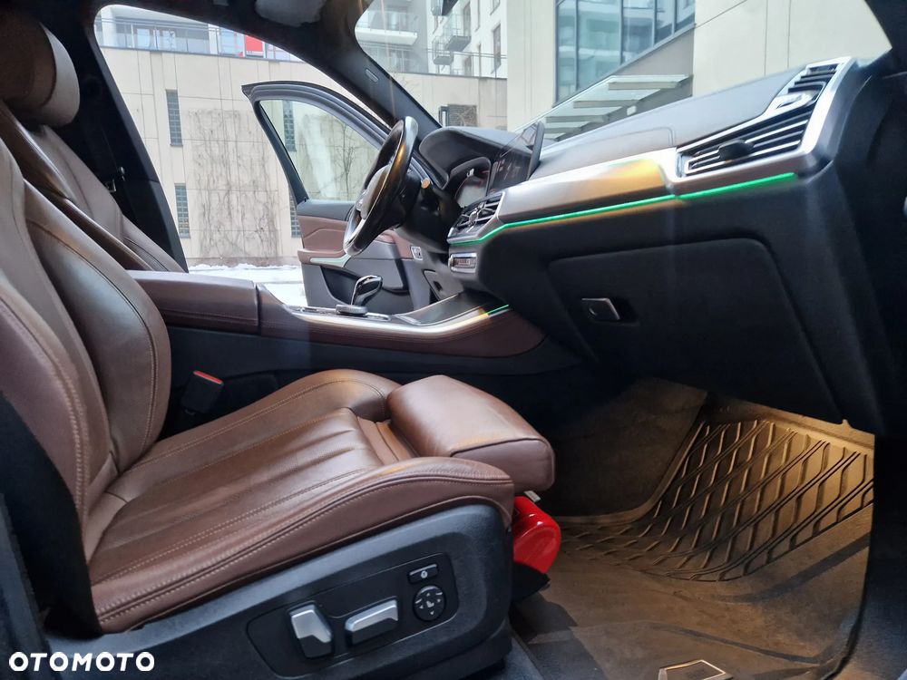 BMW X5 xDrive25d Sport-Aut - 18