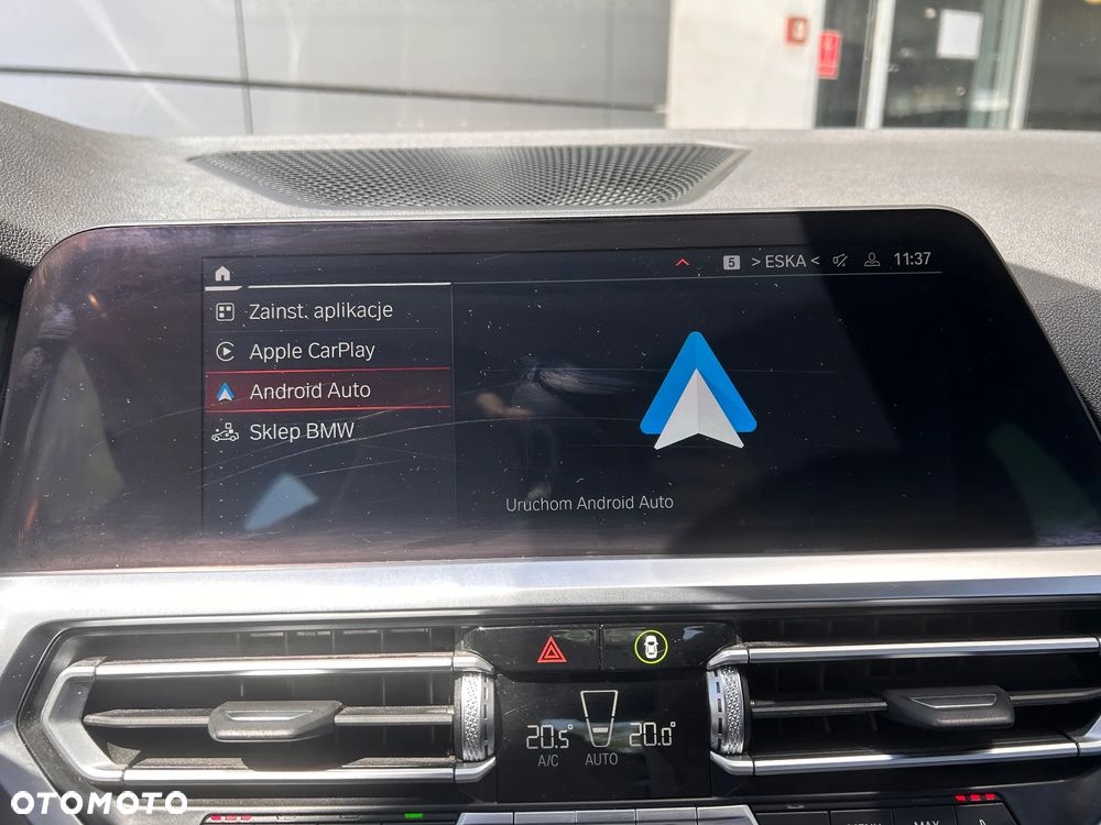 BMW Seria 3 330i xDrive M Sport sport - 36