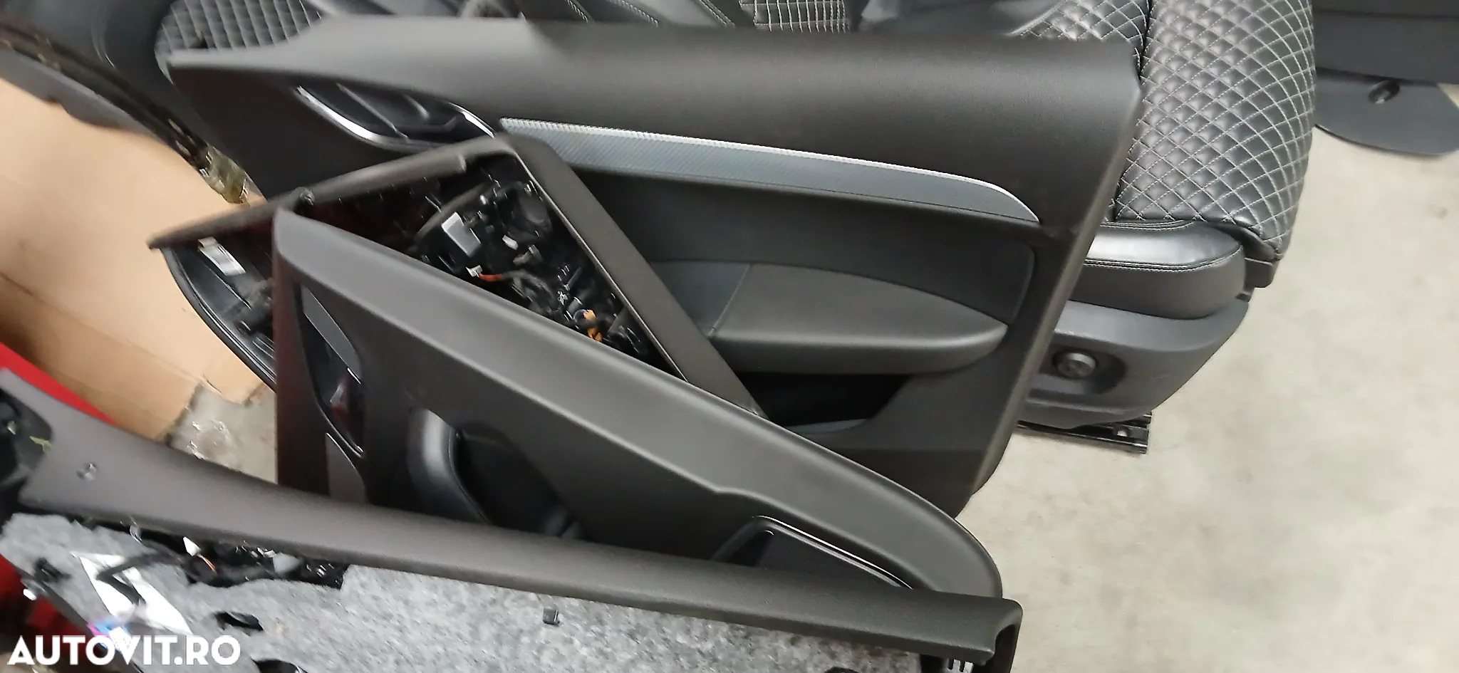 Interior  de piele complet Rs Q3 2014 - 6