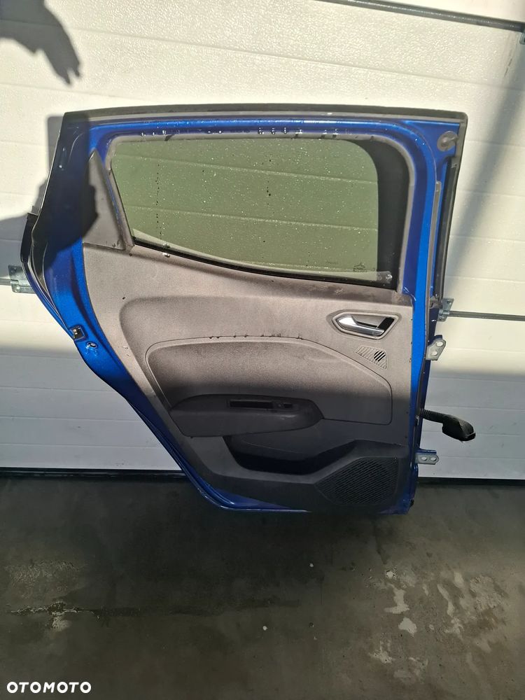 Renault Clio V lift TER0H drzwi lewy tył demontaż - 3