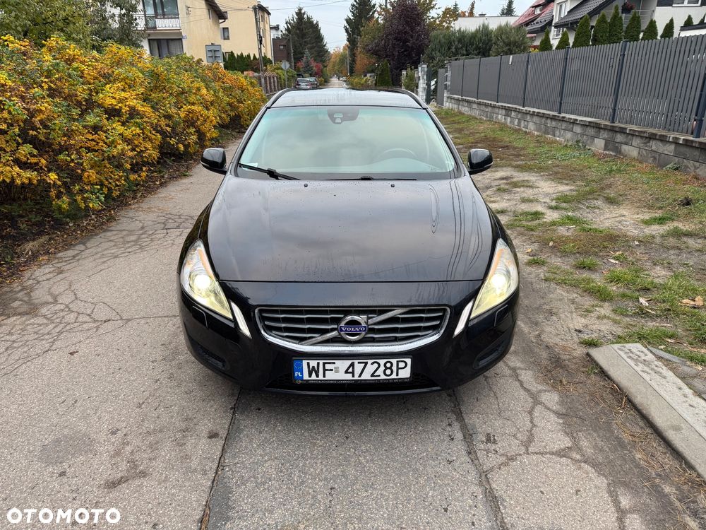 Volvo V60 - 11