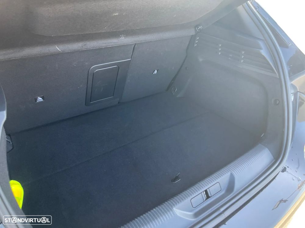 Peugeot 308 1.6 Hybrid GT e-EAT8 - 16