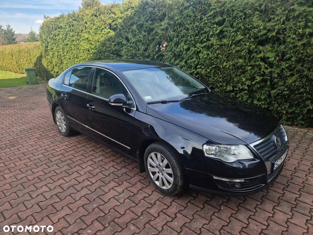 Volkswagen Passat 2.0 TDI Comfortline - 10