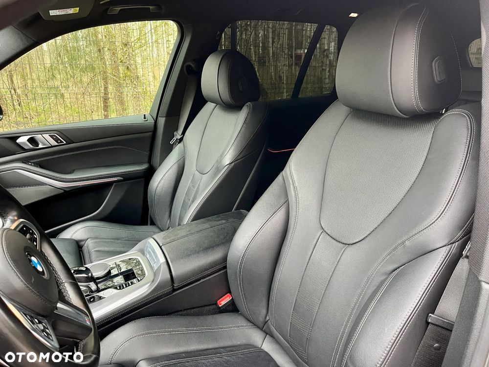 BMW X5 xDrive40d mHEV - 12