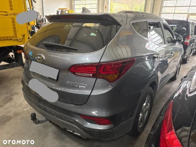 Hyundai Santa Fe 2.2 CRDi 4WD Automatik Premium - 3