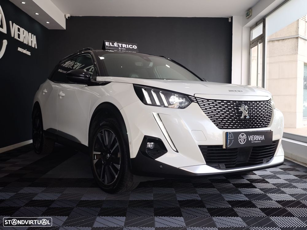 Peugeot e-2008 GT Pack - 10