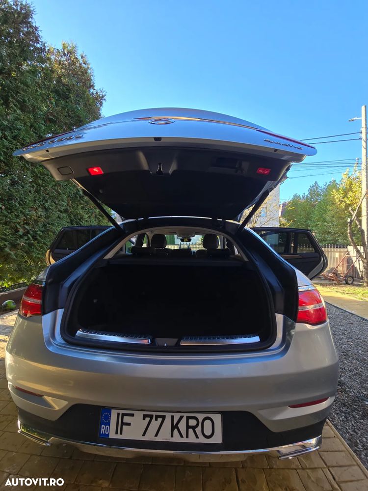 Mercedes-Benz GLE 350 d 4MATIC - 11