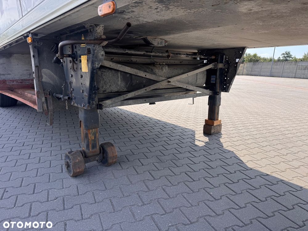 Schmitz Cargobull SKO 24/Doppel Vector - 30