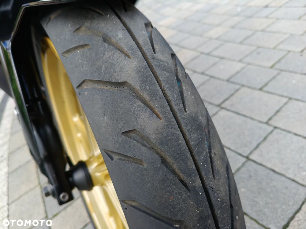 Yamaha R125 - 13