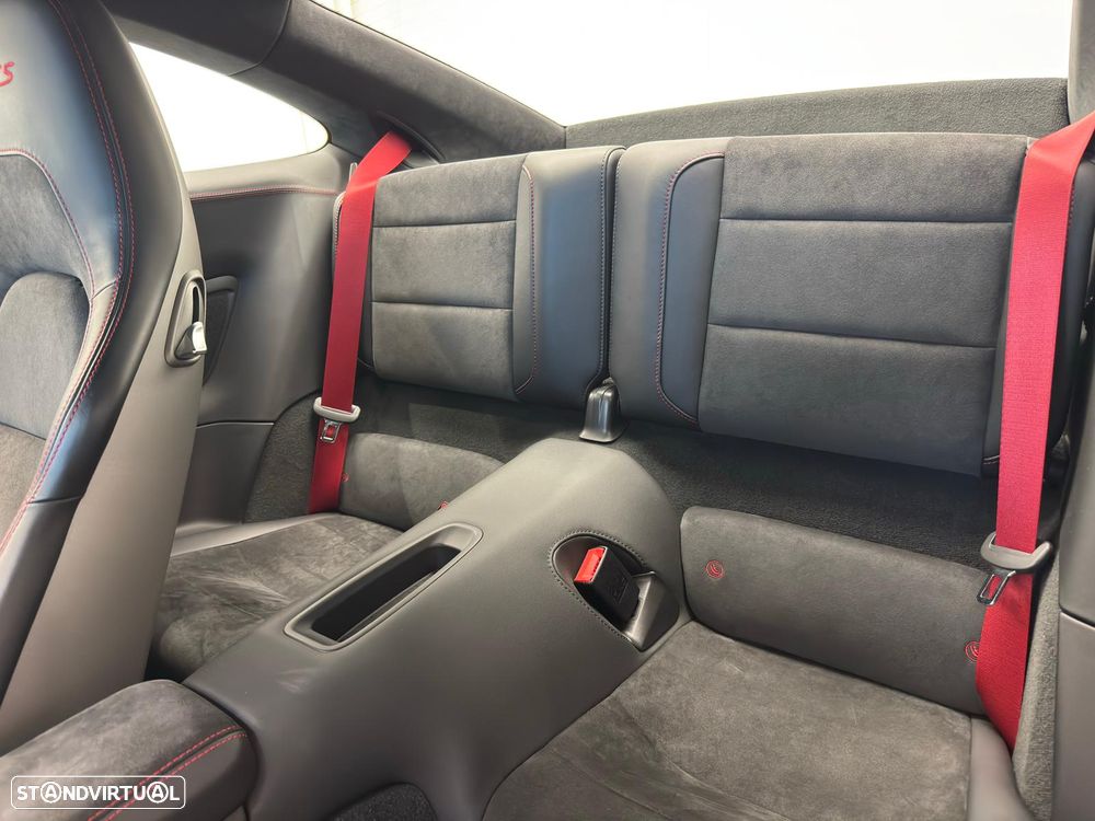 Porsche 911 (991) Carrera 4 GTS PDK - 37