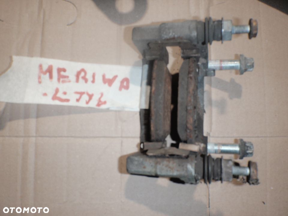 mocowanie ucho jarzmo belki zawieszenia opel meriva astra G II 2 tył tylne posiadam wszystkie części - 1