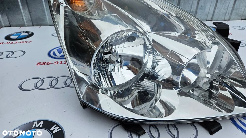 TOYOTA COROLLA VERSO II 2 2004-2007 Reflektor Prawy Lampa Prawa EUROPA KOMPLETNA ORYGINALNA IDEALNA - 6