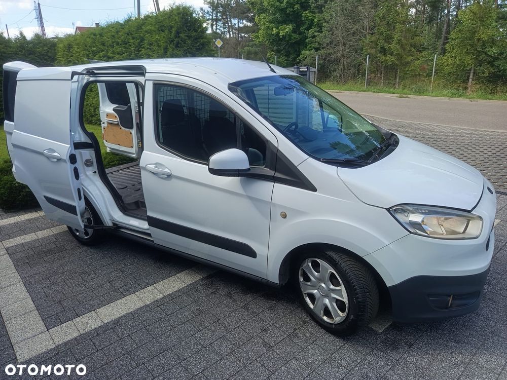 Ford TRANZIT COURIER - 3