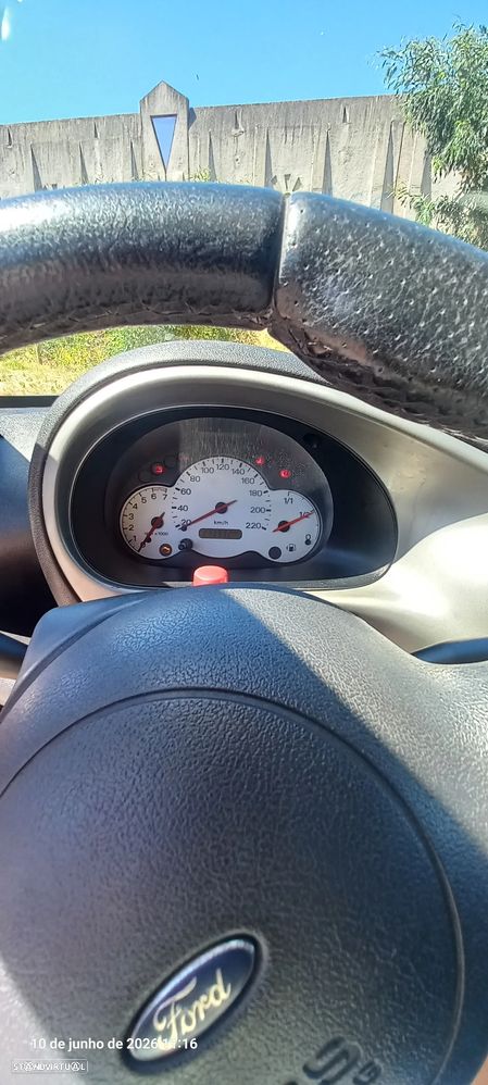Ford KA Standard - 8