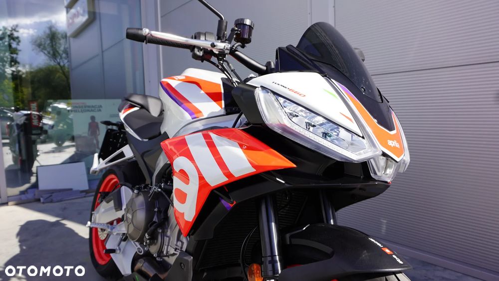 Aprilia Tuono - 32