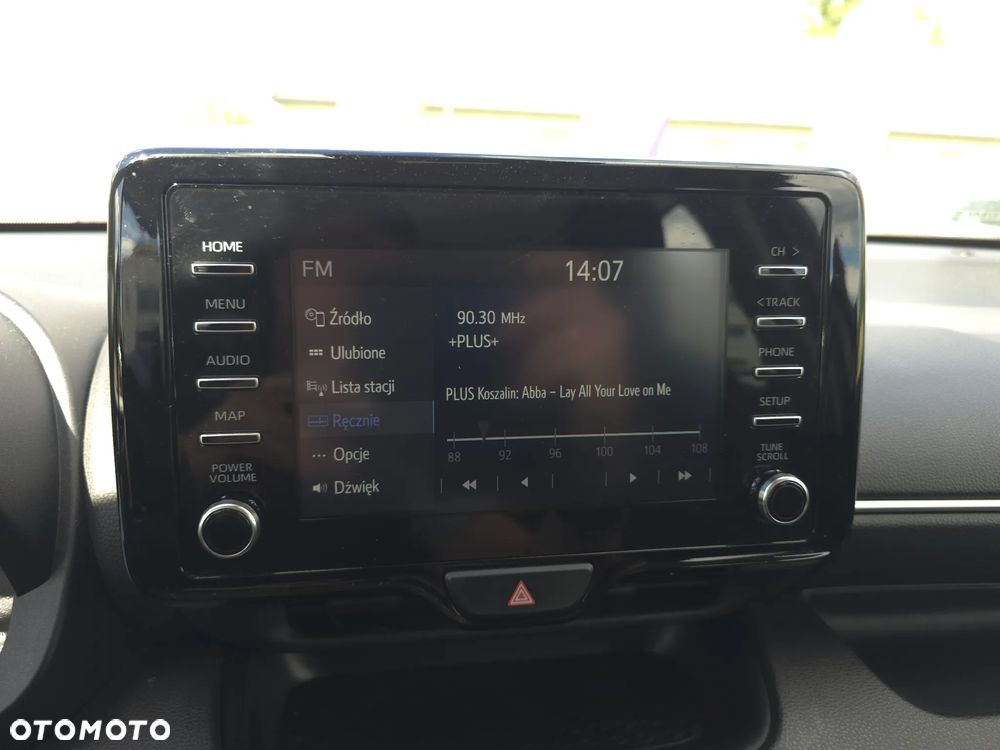 Toyota Yaris - 24