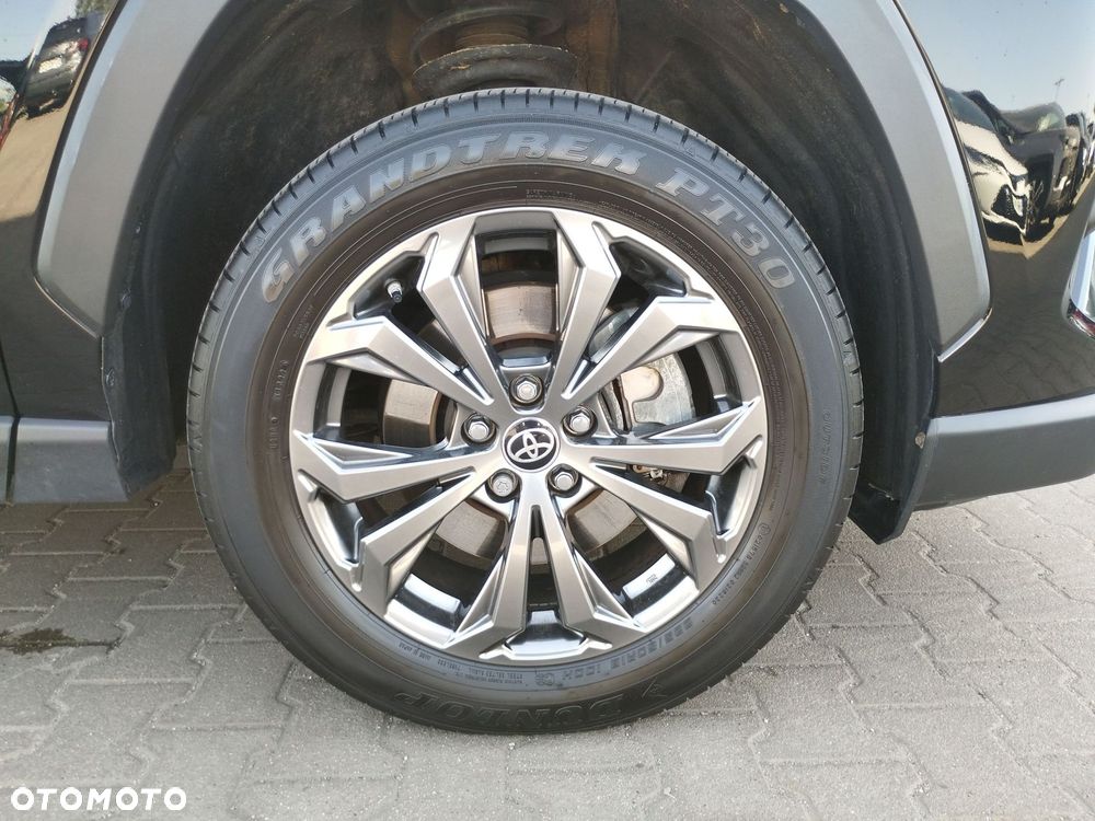 Toyota RAV4 - 10
